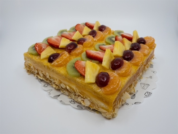 Vruchtenslagroom Taart